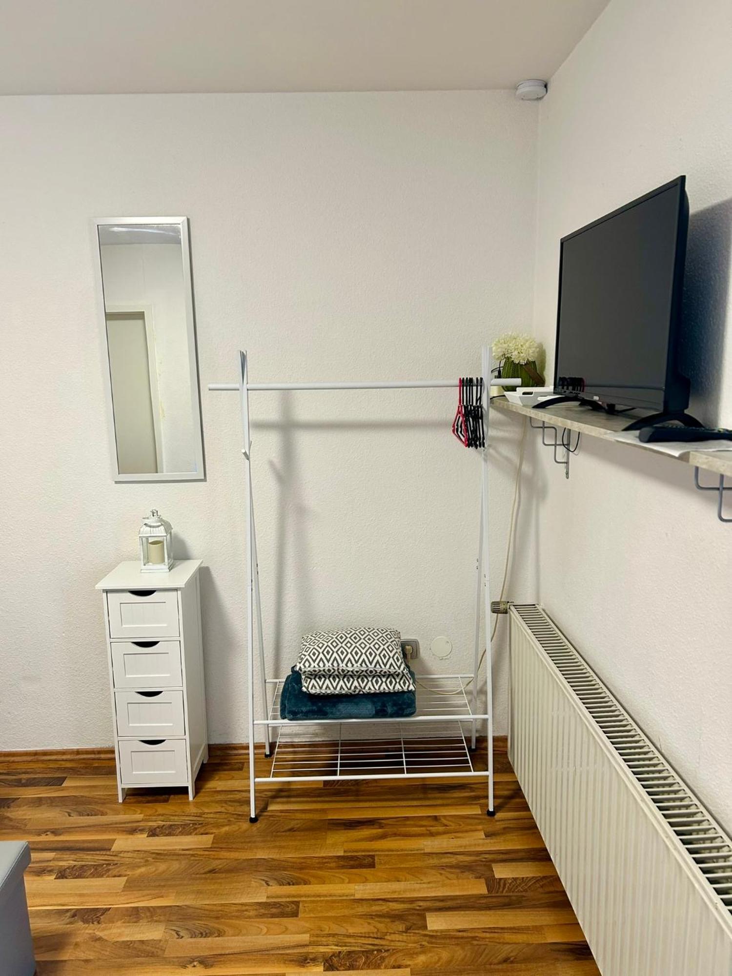 Easystay#1 Cozy In Kliniknaehe, Mit Netflix,kueche & Bad *
